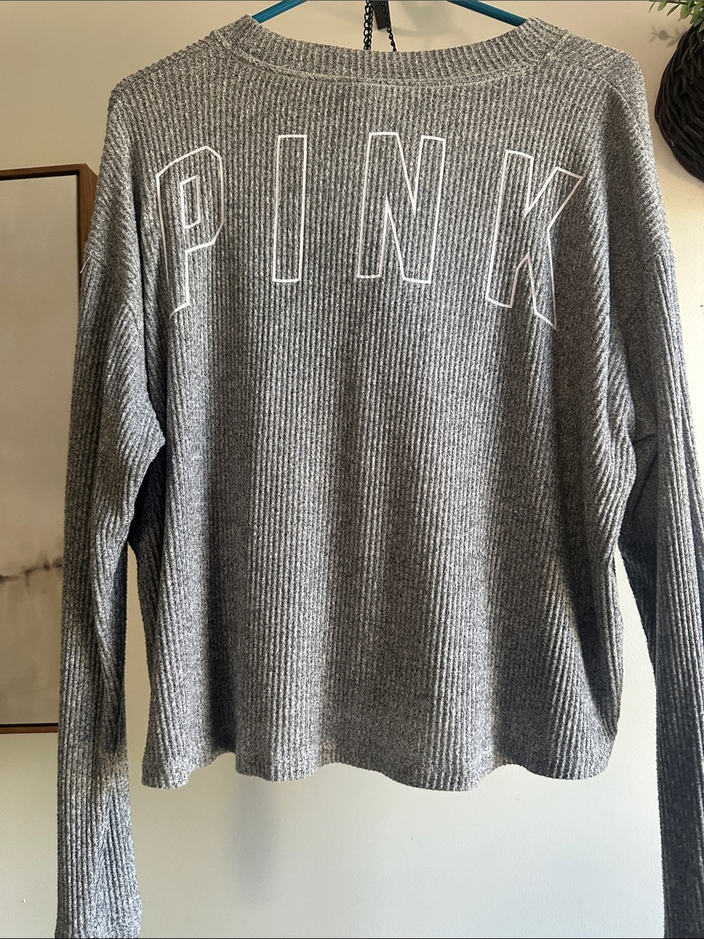 PINK Victoria's Secret Heather Gray Ribbed Crewneck Sweater - Picture 3 of 4